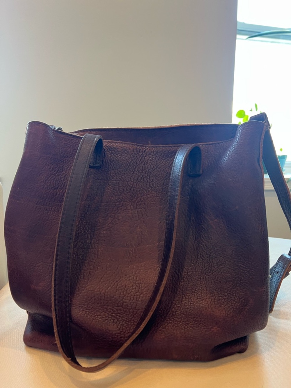 Portland Leather Coldbrew Brown Crossbody Tote Bag with Adjustable Strap - Picture 4 of 10